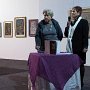 L'Assessore alla cultura Luisa Rossi e la curatrice della mostra Rita Viarenghi